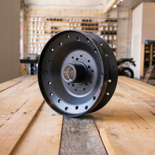 COGNITO MOTO BMW 2  VALVE BOXER SPOKE BMW AIRHEAD HUB CONVERSION WITH FACTORY REAR DISC