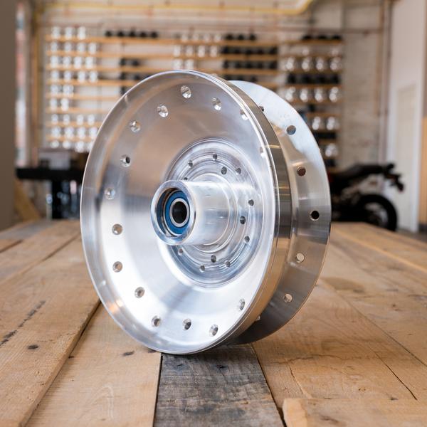 COGNITO MOTO BMW 2  VALVE BOXER SPOKE BMW AIRHEAD HUB CONVERSION WITH FACTORY REAR DISC