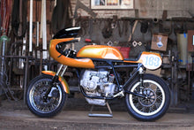 ROUND (PEANUT) VALVE COVER BMW 2 VALVE