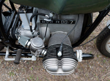 ROUND (PEANUT) VALVE COVER BMW 2 VALVE